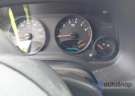 2012 Jeep Patriot Latitude z USA, uszkodzony, nr VIN 1C4NJRFB4CD552033